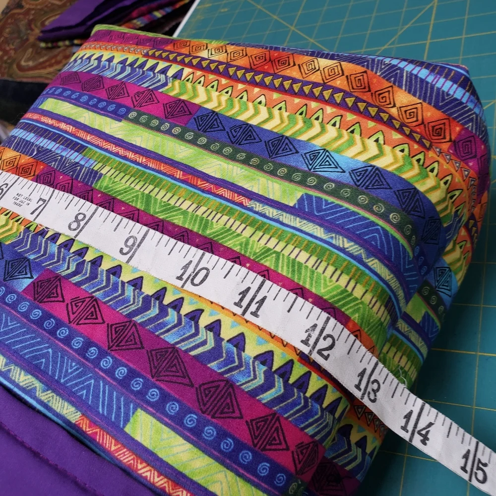 Hand-sewn Fabric Basket...would look nice in bathroom with guest towels, etc.